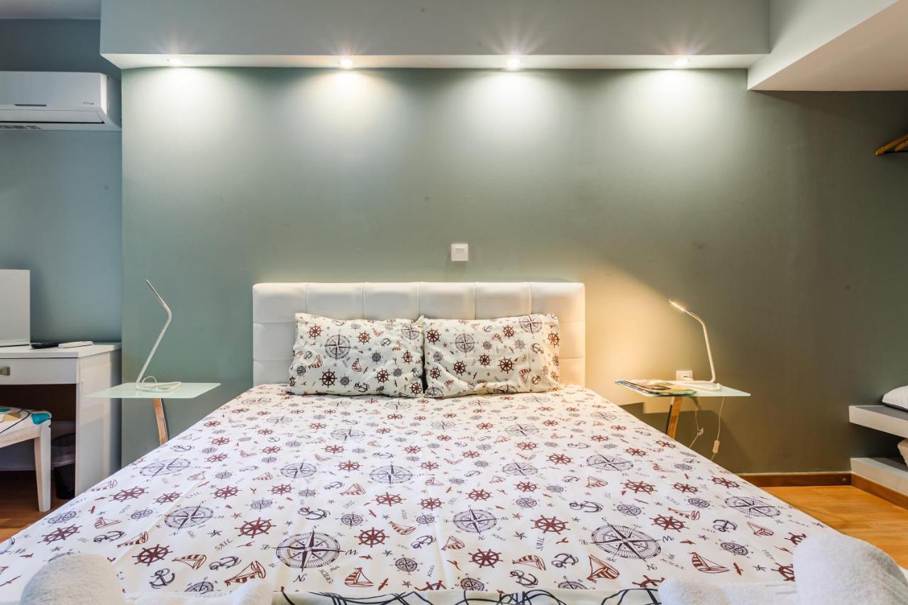 Citysea Fusion, Elegant Gem Minutes From The Beach Kalamata Bagian luar foto