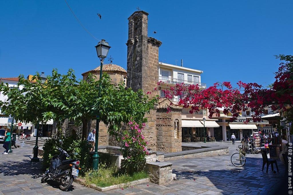 Citysea Fusion, Elegant Gem Minutes From The Beach Kalamata Bagian luar foto